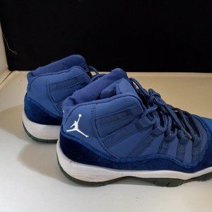 Jordans - Blue Velour
